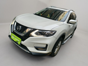 日产 奇骏 2017款 2.0L CVT舒适版 2WD