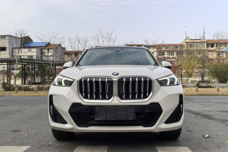 宝马X1 2023款 sDrive25Li M运动套装车身外观6001