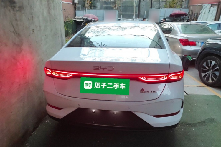 比亚迪 秦PLUS 2025款 DM-i 智驾版 128KM进取型车身外观6