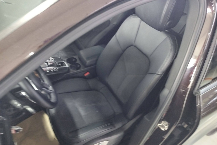 保时捷 2017款  Macan 2.0T中控内饰19