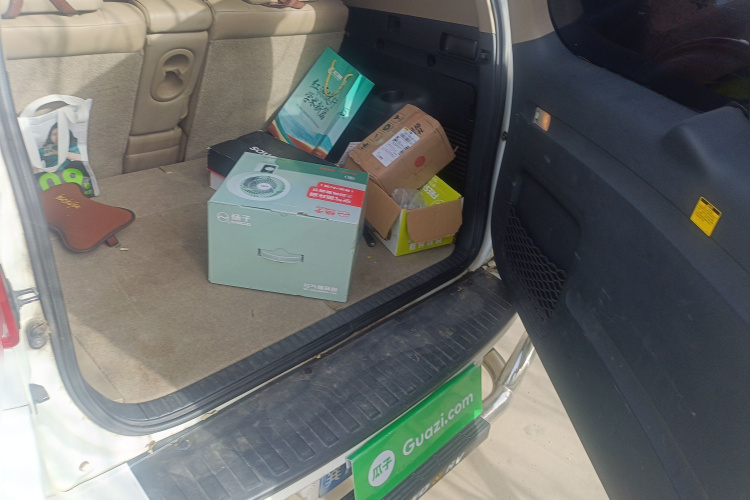 丰田 RAV4荣放 2011款 2.0L 自动豪华版局部细节23