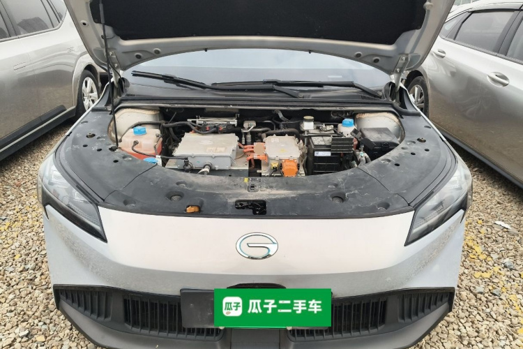 埃安 AION S Plus 2022款 80 科技版机舱底盘24