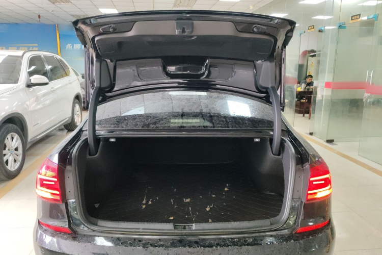 大众 帕萨特 2016款 330TSI DSG尊荣版局部细节23