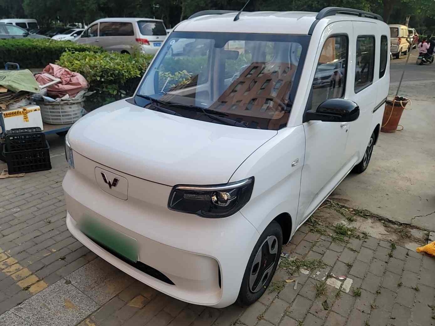 五菱汽车 五菱之光新能源 2025款 305km 进取型(2)