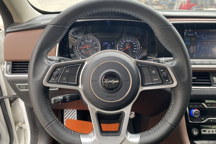 众泰T600 Coupe 2017款 1.5T 自动尊享型局部细节13