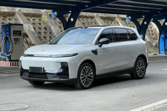 零跑汽车 零跑B10 2025款 510激光雷达版