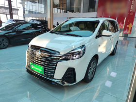 别克GL8 2023款 陆上公务舱 652T 豪华型