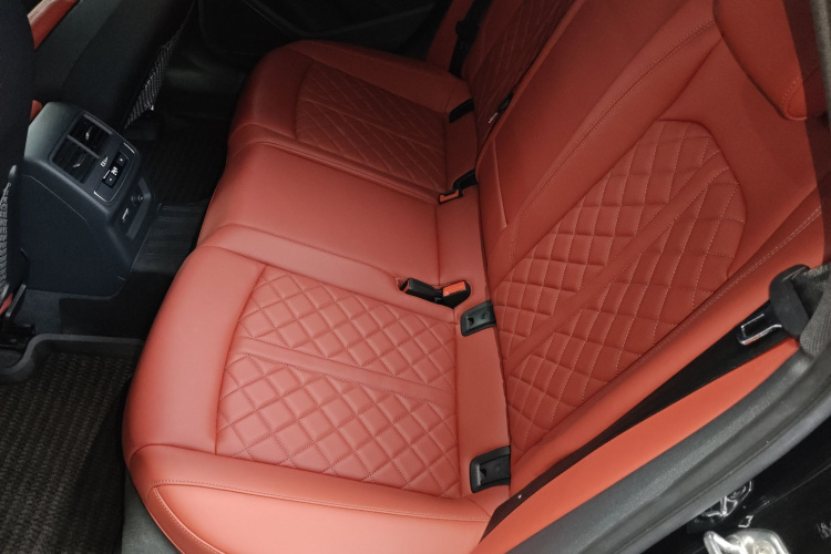 奥迪S4 2024款 S4 Avant 3.0TFSI中控内饰7004