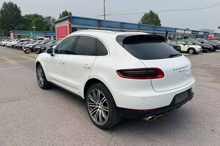 保时捷 2017款  Macan 2.0T车身外观6005