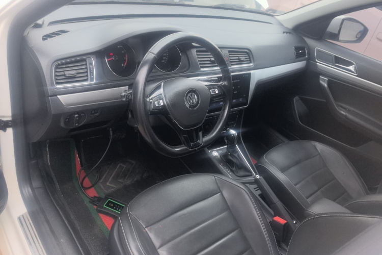 大众 朗逸 2017款 1.6L 自动舒适版中控内饰12