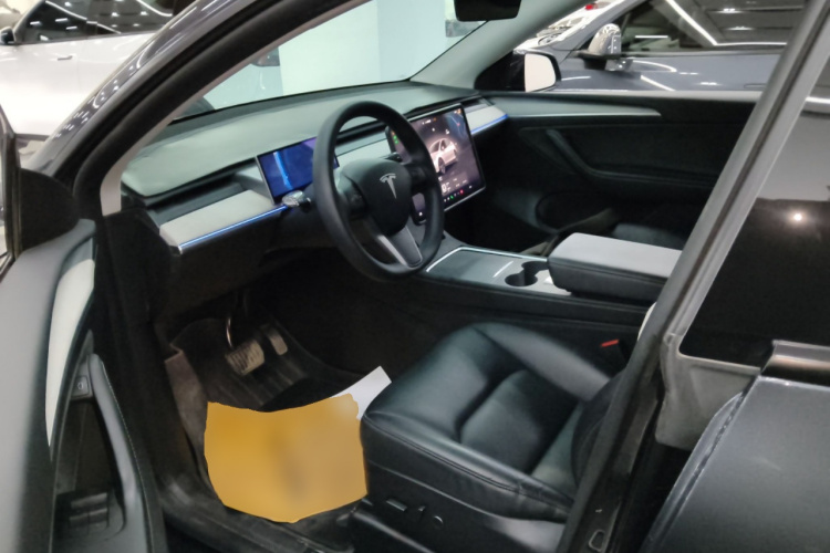 特斯拉 Model Y 2024款 长续航全轮驱动版中控内饰20