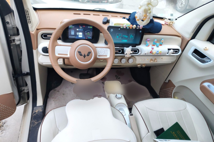 五菱汽车 宏光MINIEV 2024款 第三代 215km 青春版中控内饰12