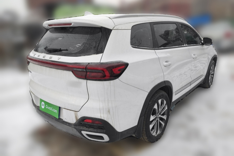 奇瑞 瑞虎8 2024款 荣耀版 230TCI 手动进阶版 5座车身外观6005