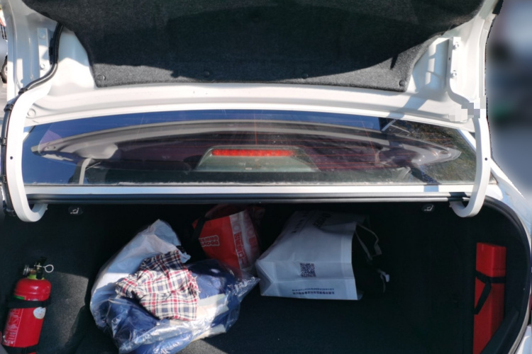 马自达3 昂克赛拉 2019款 云控版 三厢 1.5L 自动豪华型 国VI中控内饰23