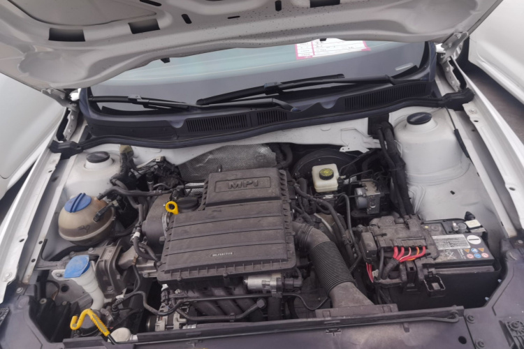 大众 2019款 改款 宝来·传奇 1.5L 自动时尚型 国VI机舱底盘24