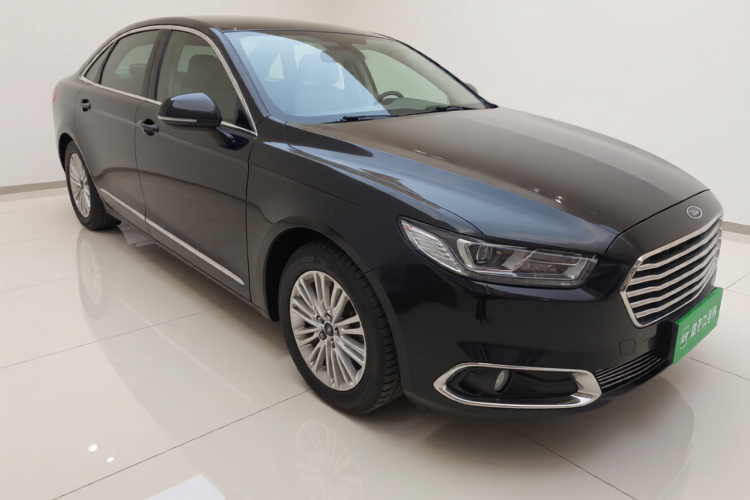 福特 金牛座 2018款 EcoBoost 245 时尚型 国VI车身外观3