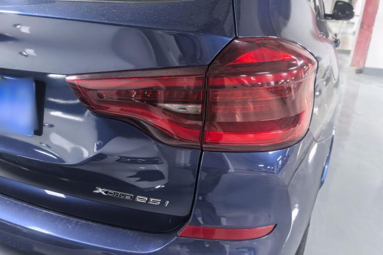 宝马X3 2018款 xDrive25i M运动套装 国V车身外观6004