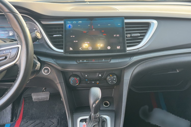 别克 阅朗 2018款 18T 自动精英型局部细节16