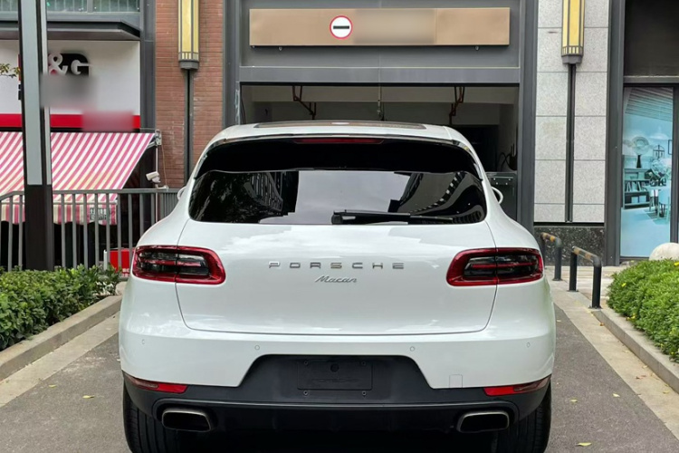 保时捷 2016款 Macan 2.0T车身外观6004