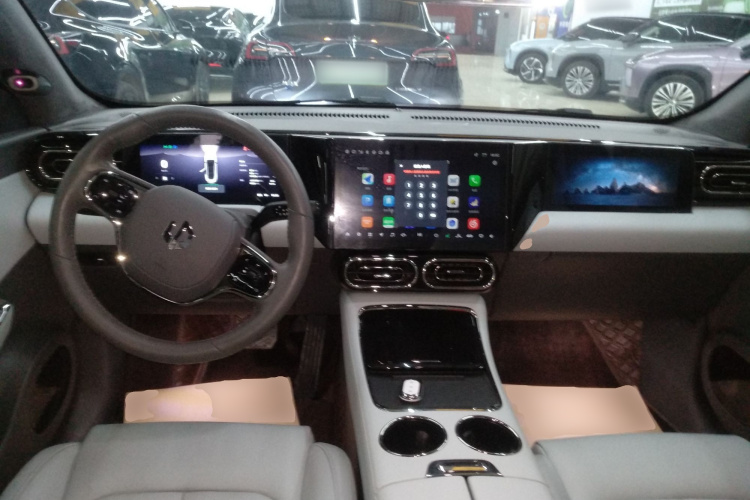 零跑汽车 零跑C01 2022款 后驱长续航版中控内饰12