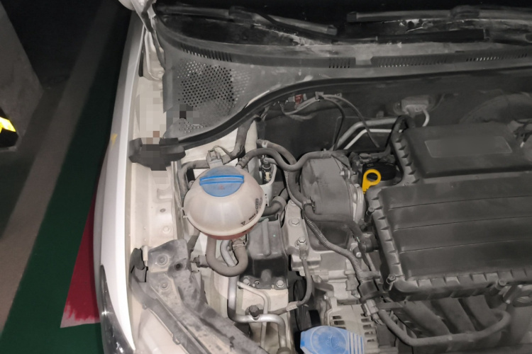 大众 桑塔纳 2013款 1.6L 自动豪华版局部细节9006