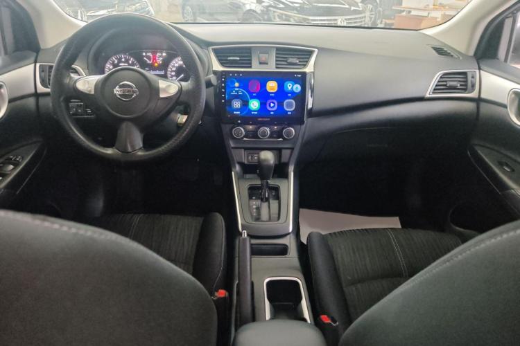 日产 轩逸 2022款 经典 1.6XE CVT舒适版中控内饰7003