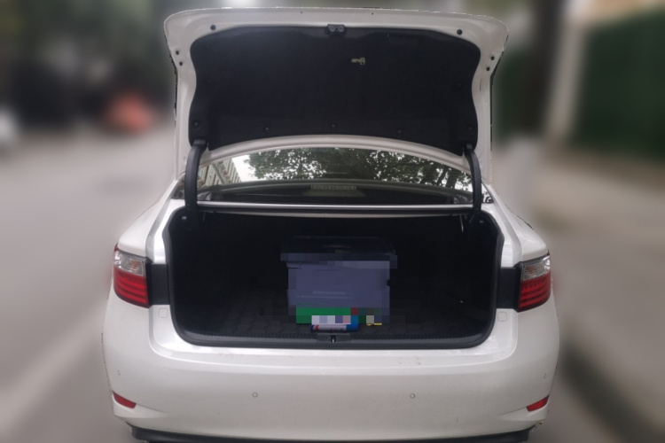 雷克萨斯ES 2014款 250 典雅版局部细节23