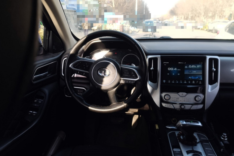 长城 炮 2019款 2.0T自动汽油四驱舒适版GW4C20B中控内饰13