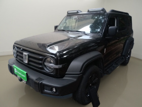 坦克300 2023款 越野版 2.0T 征服者