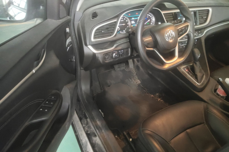 别克 英朗 2015款 15N 自动豪华型中控内饰7003