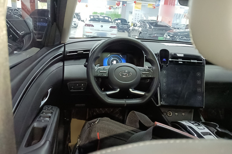 现代 2023款 途胜L 1.5T 自动两驱DLX豪华版中控内饰13