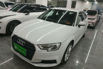 奥迪A3 2018款 30周年年型 Sportback 35 TFSI 进取型