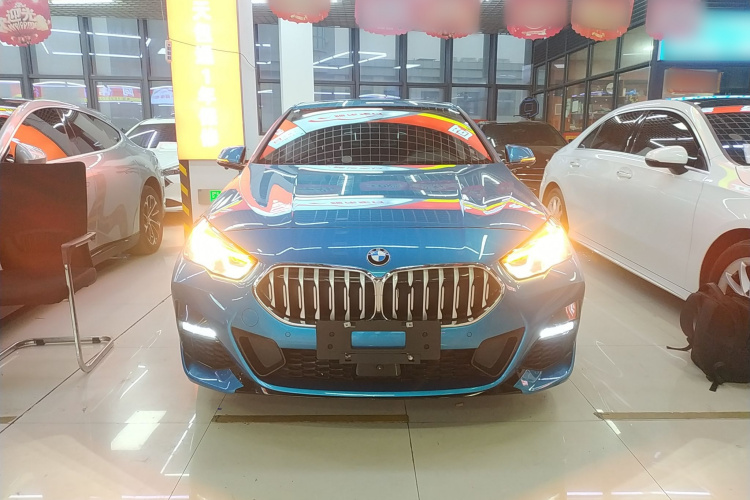 宝马2系(进口) 2021款 225i 四门轿跑车 M运动套装车身外观2