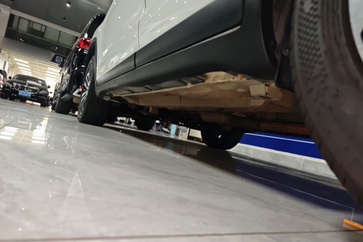 广汽传祺 传祺GS4 2017款 235T 自动两驱豪华智联版局部细节9002