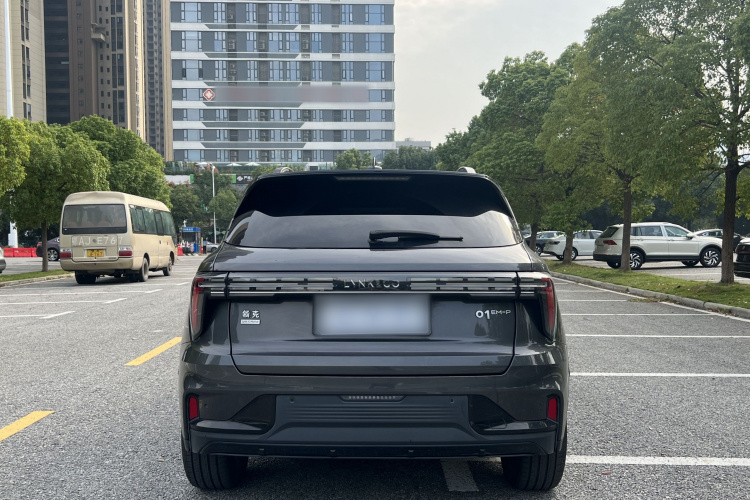 领克01 EM-P 2023款 1.5TD EM-P PM车身外观6003