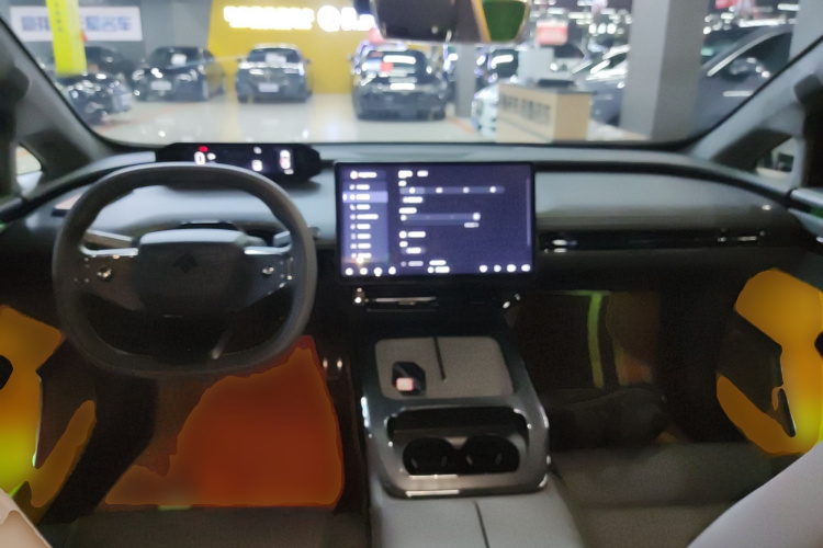 昊铂GT 2023款 560后驱七翼版中控内饰12