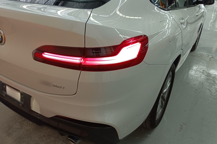 宝马X4 2020款 xDrive25i M运动套装车身外观6001