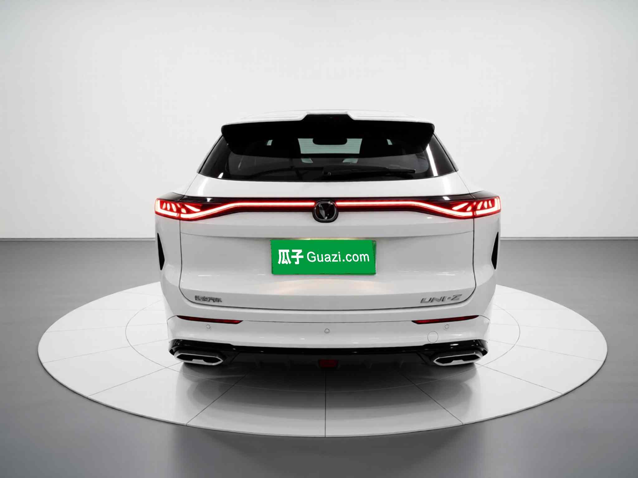 长安UNI-Z 2025款 1.5T 豪华型(3)