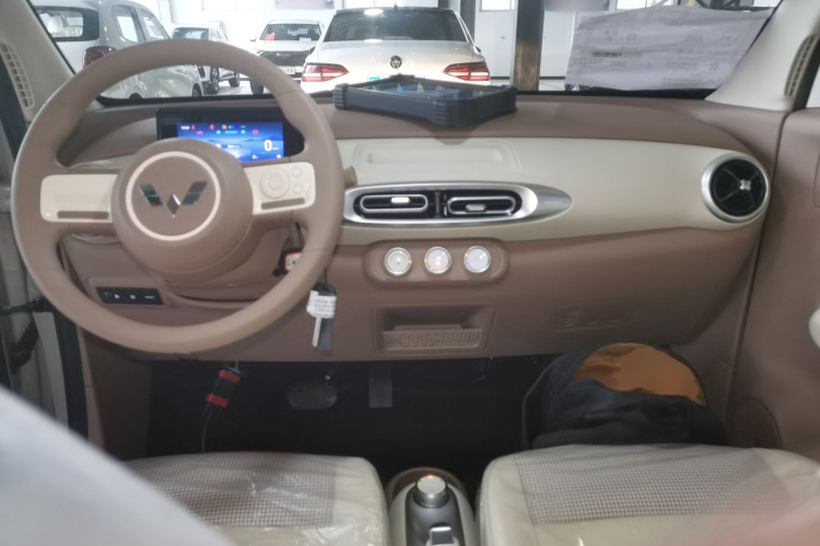 五菱汽车 宏光MINIEV 2025款 四门版 进阶款中控内饰12