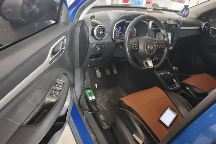 名爵ZS 2017款 1.5L 手动舒适版中控内饰20