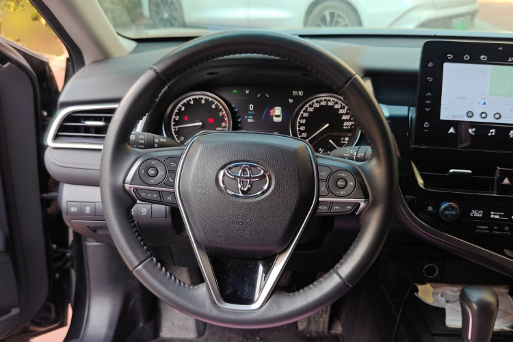 丰田 凯美瑞 2023款 2.0G 豪华版中控内饰13