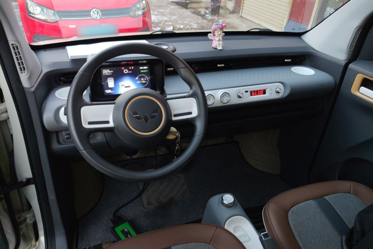 五菱汽车 宏光MINIEV 2022款 GAMEBOY 200km 玩乐款 磷酸铁锂中控内饰12
