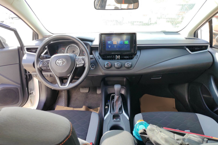 丰田 卡罗拉 2023款 1.2T 先锋版中控内饰12