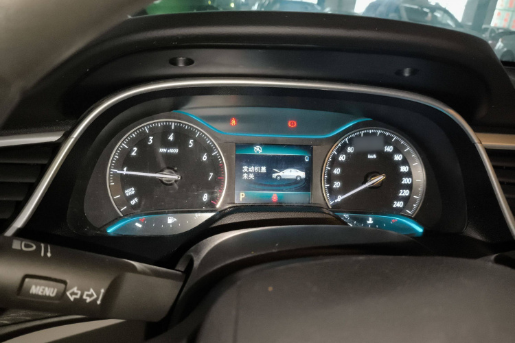 别克 英朗 2016款 15N 自动精英型局部细节14