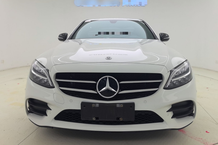 奔驰C级 2019款 C 260 运动版车身外观6001