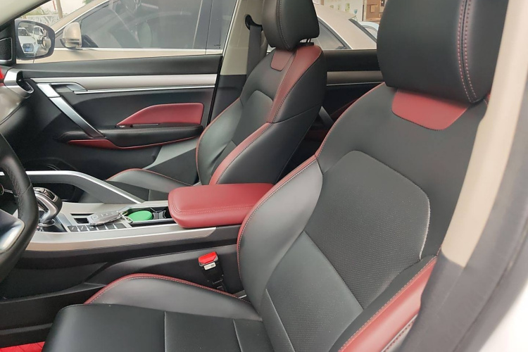 吉利汽车 缤越 2020款 改款 240T DCT猎手局部细节19