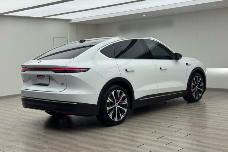 蔚来EC7 2024款 75kWh车身外观6001