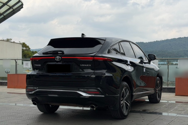 丰田 威飒 2022款 2.0L CVT两驱豪华版车身外观6001