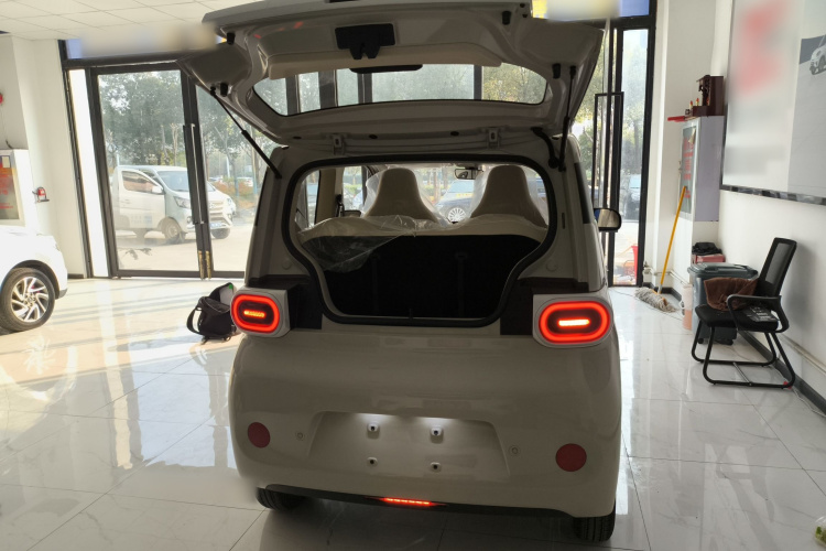 五菱汽车 宏光MINIEV 2024款 第三代 215km 青春版局部细节23