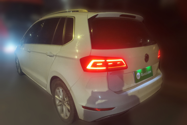 大众 高尔夫·嘉旅 2019款 280TSI 自动好奇型 国V车身外观5